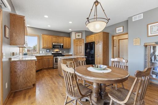 So Much Room to Stay Connected with Family...and to Stretch Out a "Pilgrim's Table" for Holiday Entertaining.