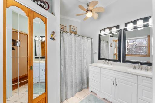 50495 Evergreen Avenue, Rush City, MN 55069