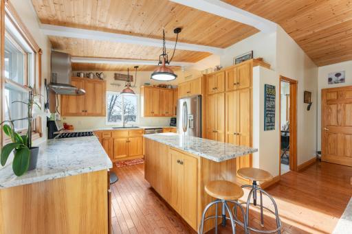 50495 Evergreen Avenue, Rush City, MN 55069