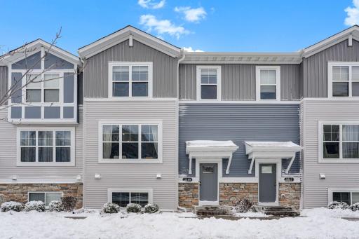 Photo for 2210 Gateway Curve, North Saint Paul, MN 55109 - listing #6823344 2210 Gateway Curve, North Saint Paul, MN 55109