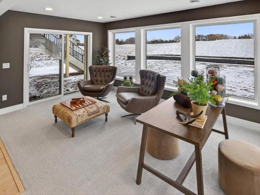 Bright and beautiful Lower Level morning room