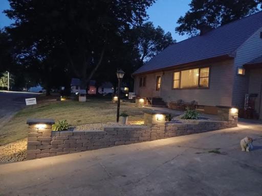 Professionally Landscaping makes this house one of the nicest in Lake Lillian