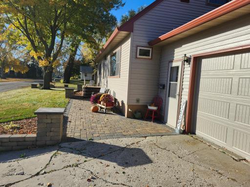 330 1st Street W, Lake Lillian, MN 56253