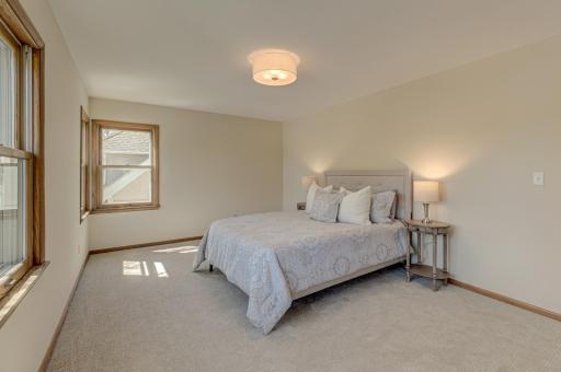 400 Macalester Street, Saint Paul, MN 55105