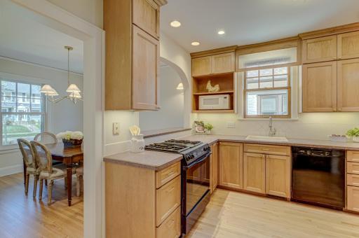 400 Macalester Street, Saint Paul, MN 55105