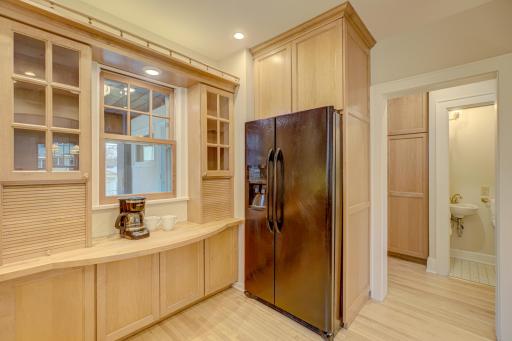 400 Macalester Street, Saint Paul, MN 55105