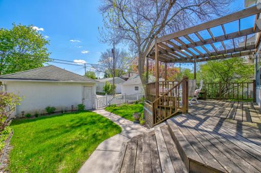 400 Macalester Street, Saint Paul, MN 55105