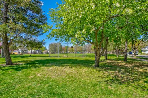 400 Macalester Street, Saint Paul, MN 55105