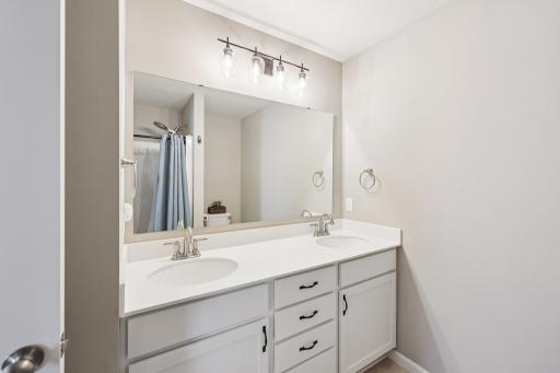 45-web-or-mls-Tiger St-S3101-045.jpg