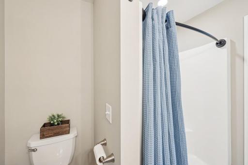 46-web-or-mls-Tiger St-S3101-046.jpg