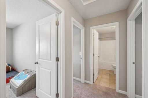 33-web-or-mls-Tiger St-S3101-033.jpg