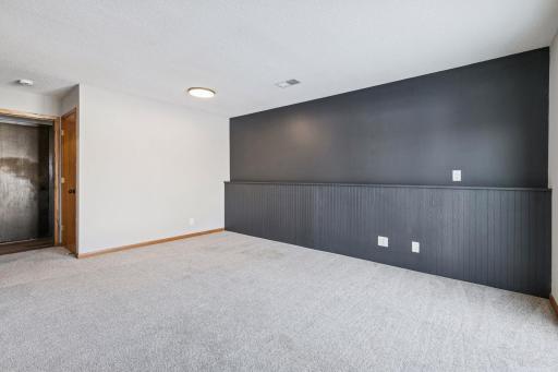 1118 E 145th Street, Burnsville, MN 55337