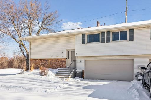 1118 E 145th Street, Burnsville, MN 55337