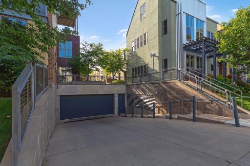 2840 Bryant Avenue S, E303, Minneapolis, MN 55408