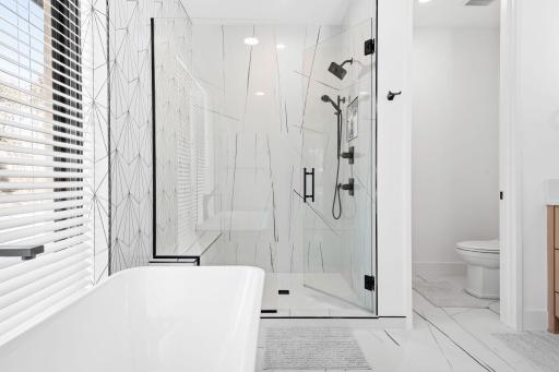 41-web-or-mls-16216 Gleason Lake Rd-41.jpg