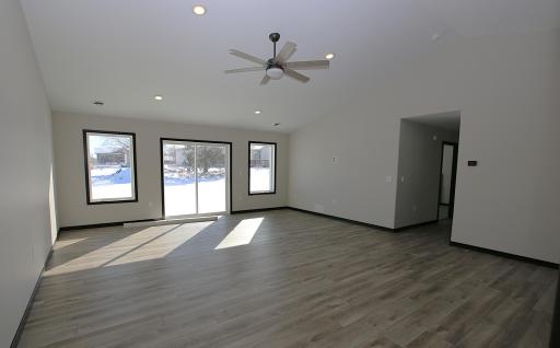 1012 NE 6th Avenue, Perham, MN 56573