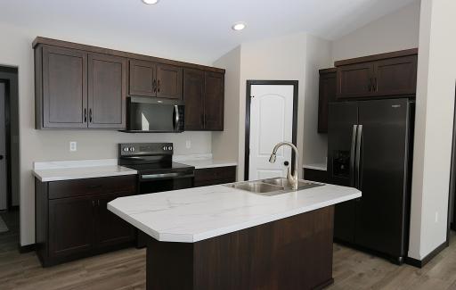 1012 NE 6th Avenue, Perham, MN 56573