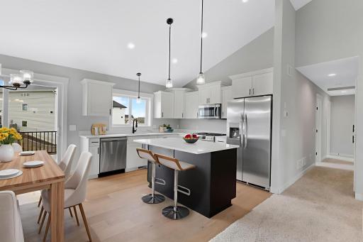 17750 Empire Trail, Lakeville, MN 55044