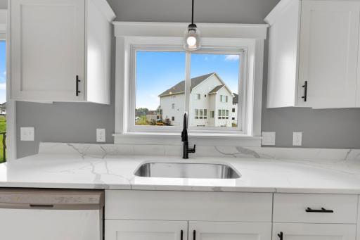 17750 Empire Trail, Lakeville, MN 55044