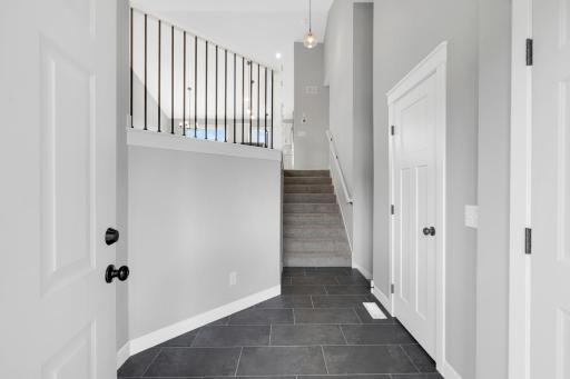 17750 Empire Trail, Lakeville, MN 55044