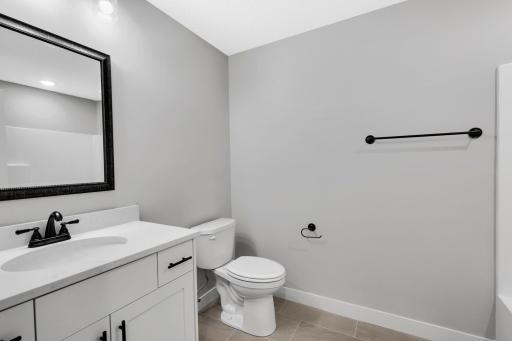 17750 Empire Trail, Lakeville, MN 55044