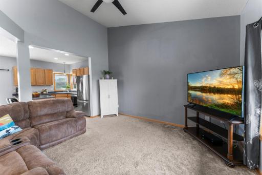 305 Garfield Avenue S, Montrose, MN 55363