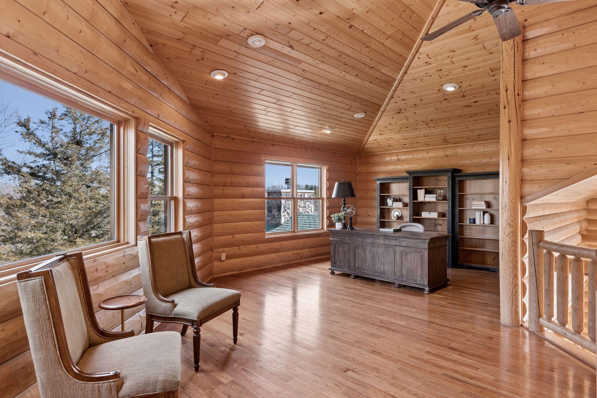 Versatile loft space ideal for office, lounge, or creative studio