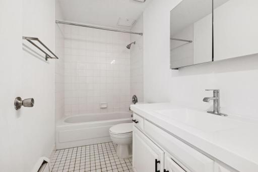 4625 Minnetonka Boulevard, 102, Saint Louis Park, MN 55416