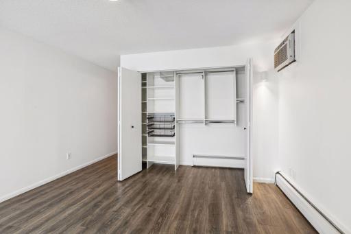 4625 Minnetonka Boulevard, 102, Saint Louis Park, MN 55416