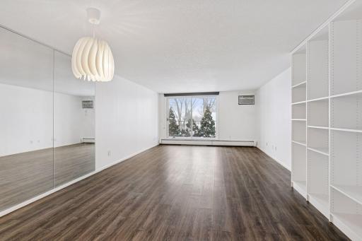 4625 Minnetonka Boulevard, 102, Saint Louis Park, MN 55416
