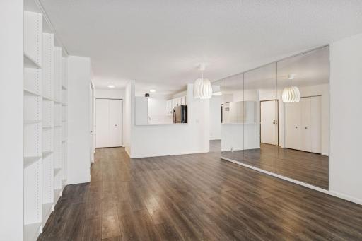 4625 Minnetonka Boulevard, 102, Saint Louis Park, MN 55416