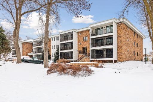 Photo for 4625 Minnetonka Boulevard, 102, Saint Louis Park, MN 55416 - listing #6824002 4625 Minnetonka Boulevard, 102, Saint Louis Park, MN 55416