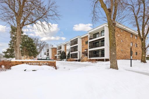4625 Minnetonka Boulevard, 102, Saint Louis Park, MN 55416