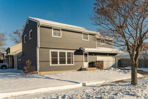 825 Elton Hills Drive NW, Rochester, MN 55901