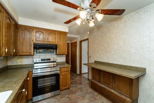 825 Elton Hills Drive NW, Rochester, MN 55901