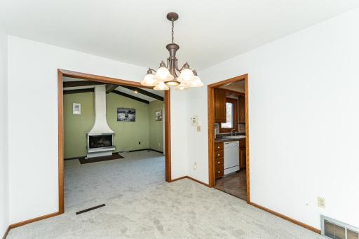 825 Elton Hills Drive NW, Rochester, MN 55901