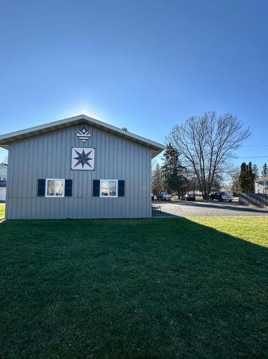 425 4th Street, International Falls, MN 56649