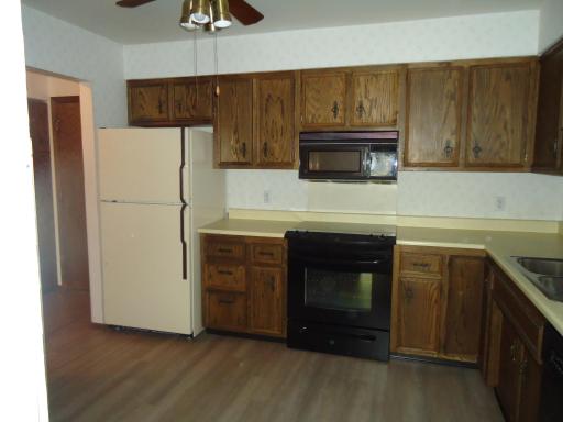 804 S 10 Street S, A-4, Fargo, ND 58103