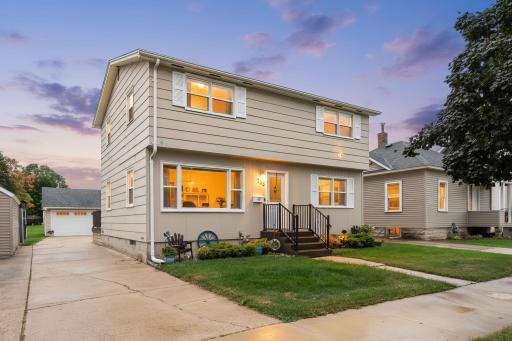 705 11th Avenue NW, Austin, MN 55912