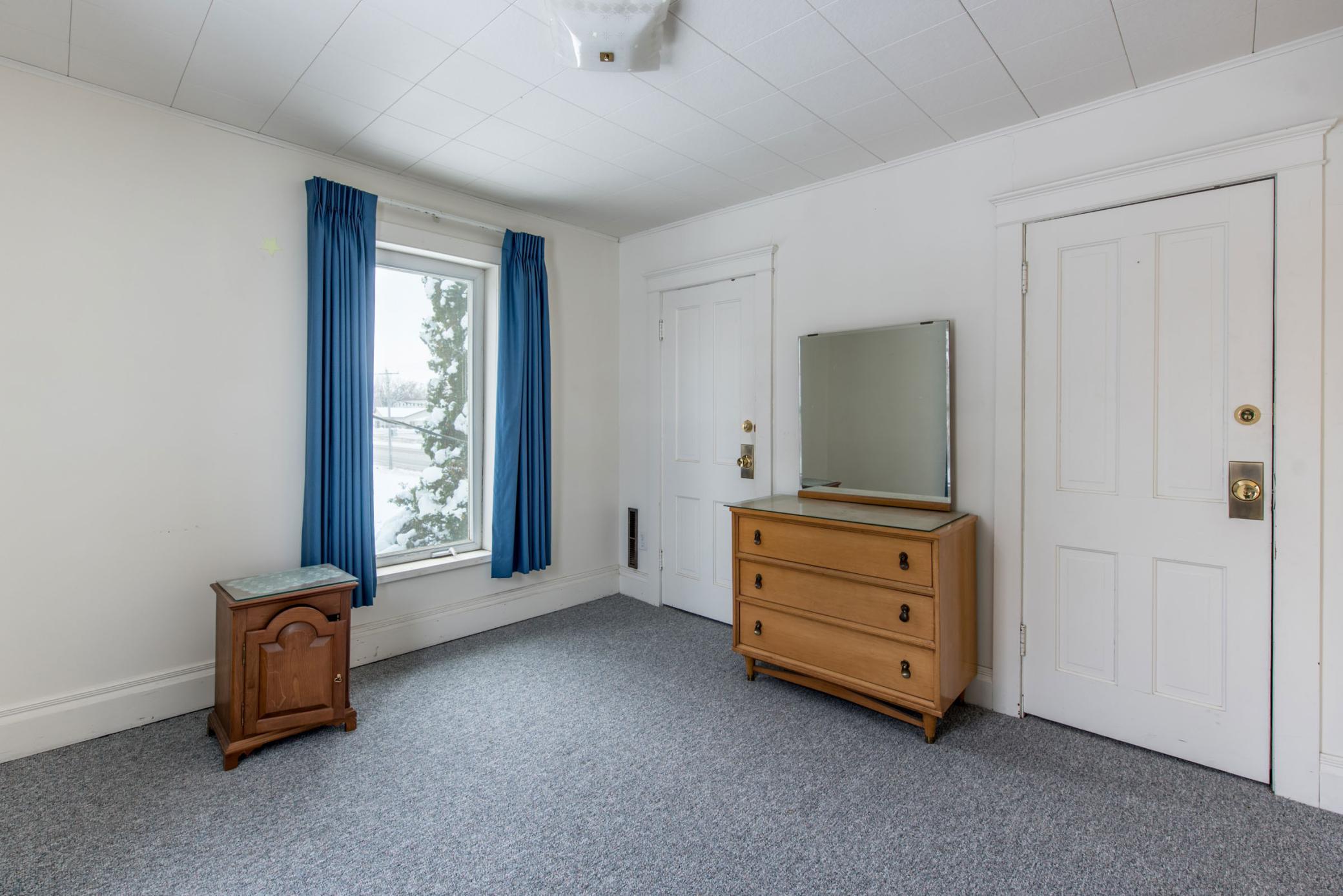 UL Bedroom 3