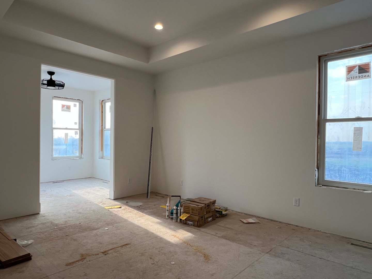 Primary bedroom w/view of sitting room