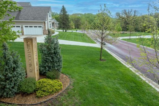 1008 Applewood Court, Mankato, MN 56001