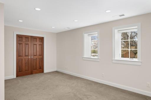 6500 Indian Hills Pass, Edina, MN 55439