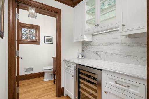 6500 Indian Hills Pass, Edina, MN 55439