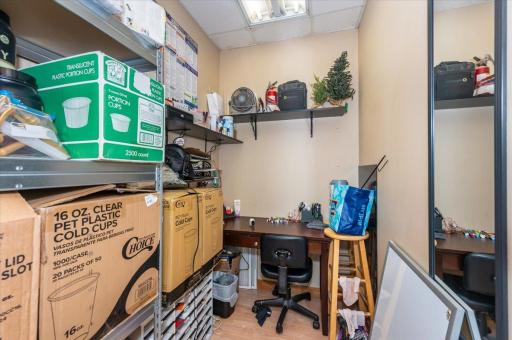 222 N Central Avenue, Duluth, MN 55807