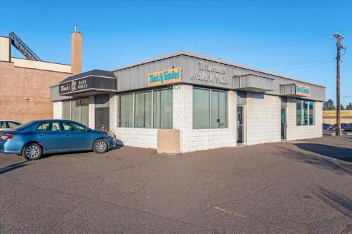 222 N Central Avenue, Duluth, MN 55807