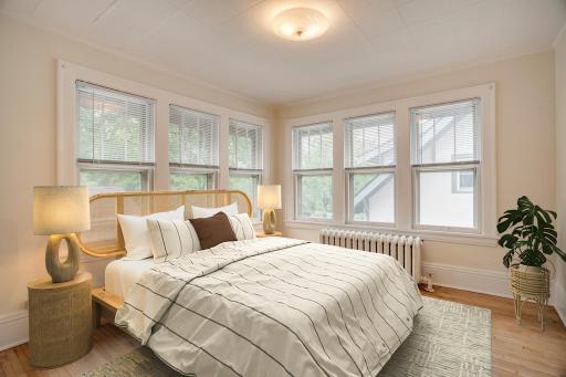 1910 Franklin Avenue SE, Minneapolis, MN 55414