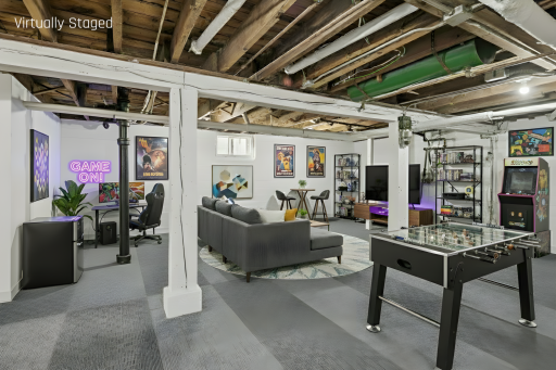 2817 Golden Valley Road, Minneapolis, MN 55411