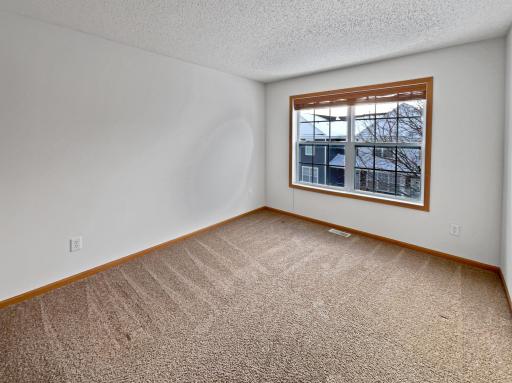 6829 Narcissus Lane N, 304, Maple Grove, MN 55311