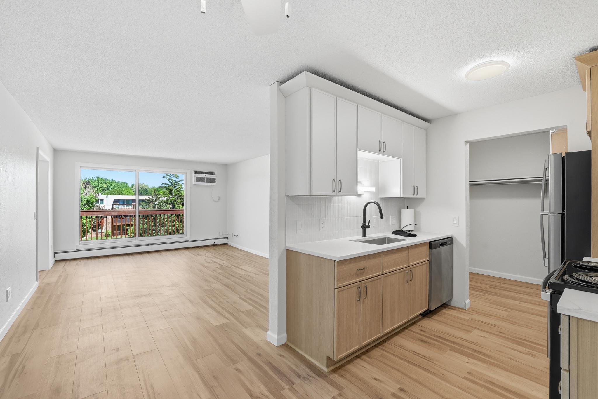 New kitchen cabinets and appliances